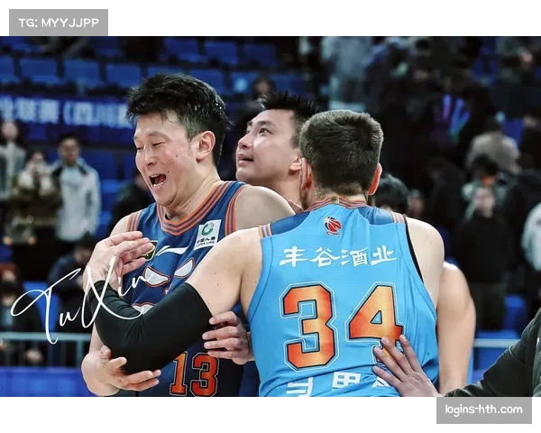 四川丰谷酒业0胜31负垫底 攻防两端均处联盟末位